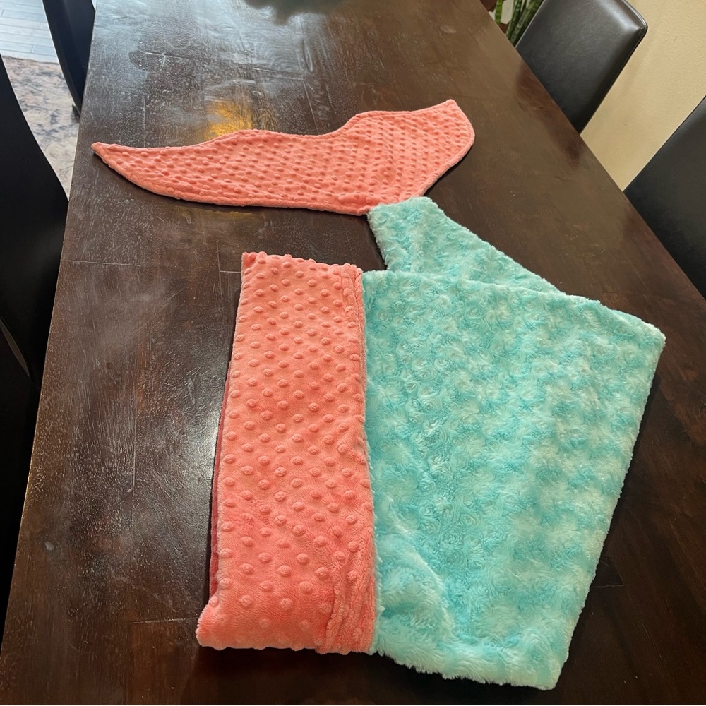 Cozy Mermaid Tail Blanket for Kids - Pink and Blue. By Tara’s Cozy Creations. - Picture 8 of 12